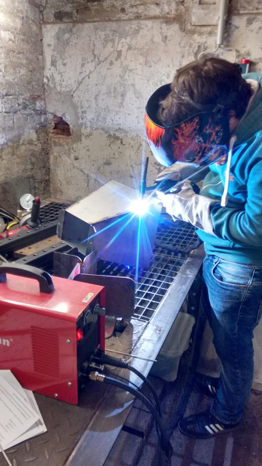 Metall- und Schweißbereich